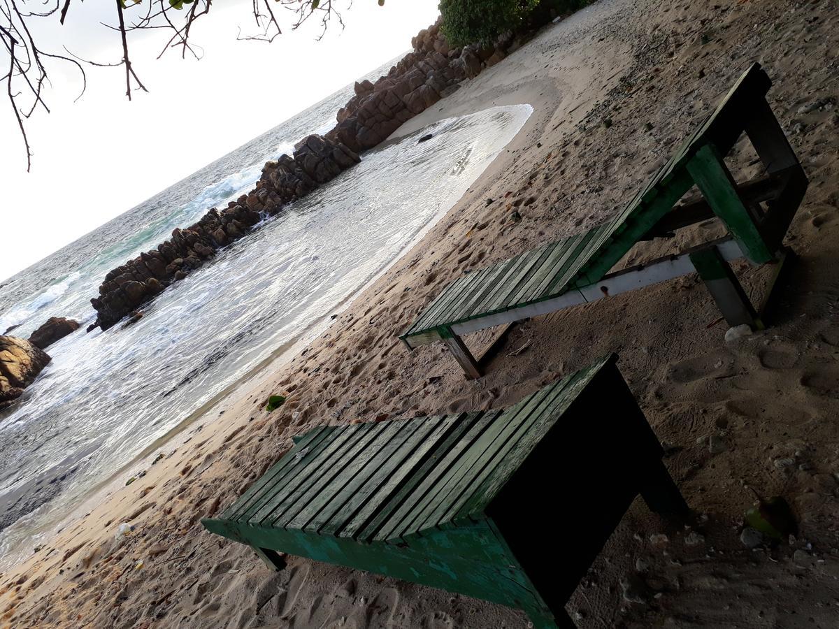 Sea Shine Beach Resort Mirissa Eksteriør bilde