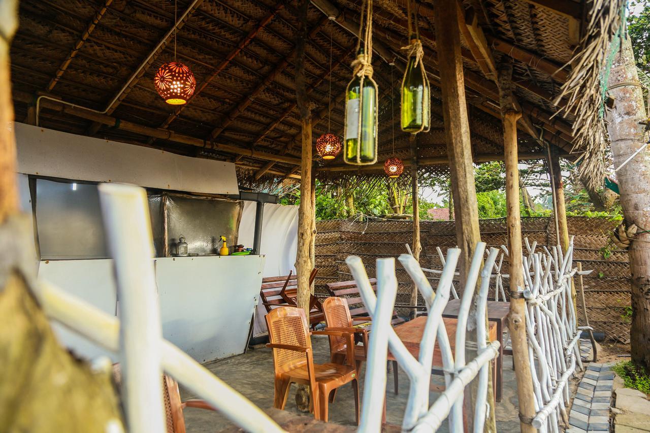 Sea Shine Beach Resort Mirissa Eksteriør bilde